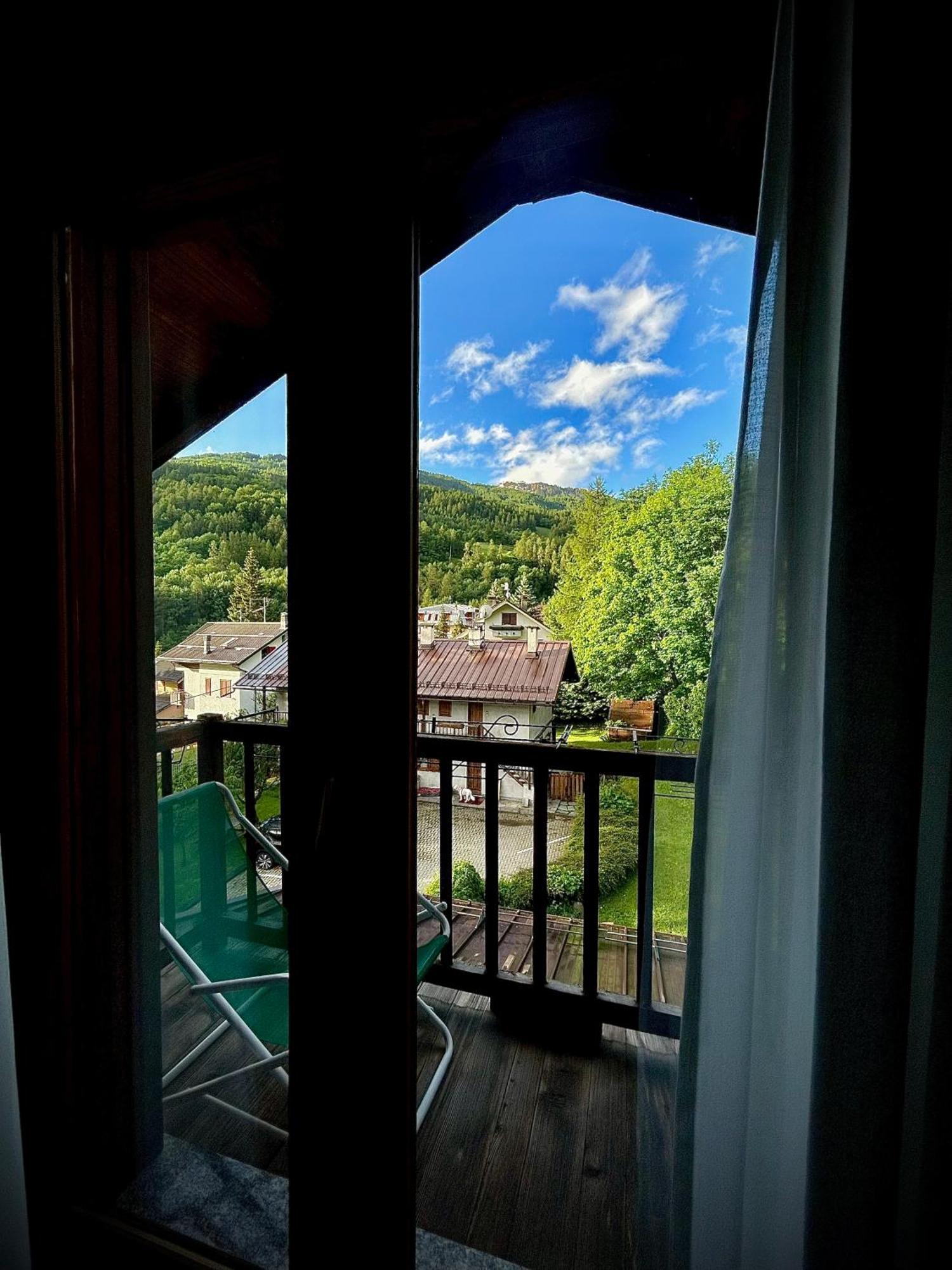 Hotel La Nigritella Bardonecchia Exterior foto